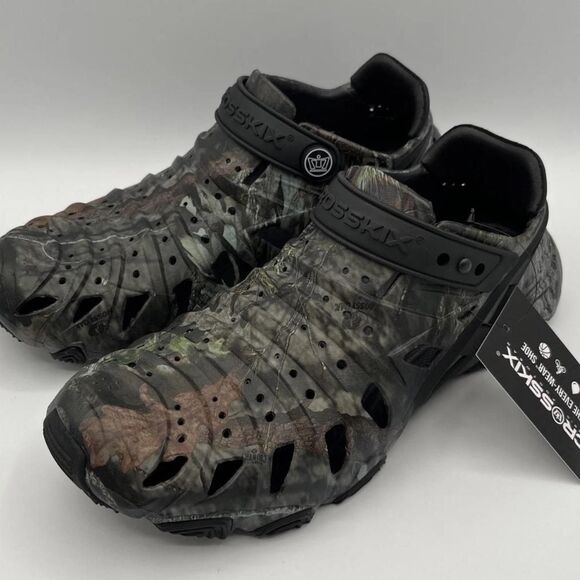 🏕️ *CROSSKIX Mossy Oak Unisex Water Shoes – Women 9 / Unisex Men 7 (D0602430) – - Picture 1 of 5